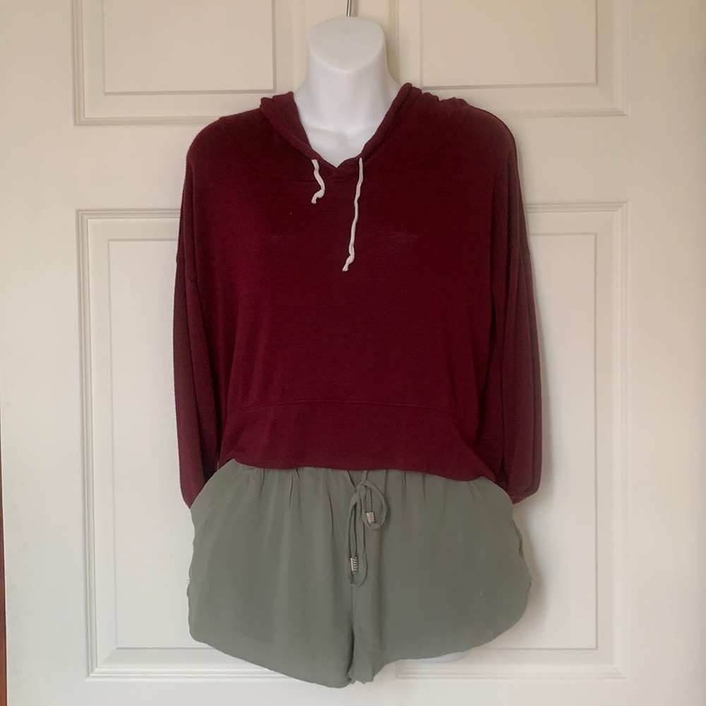 Abercrombie & Fitch Burgundy Red Cropped Hooded Long Sleeve Top